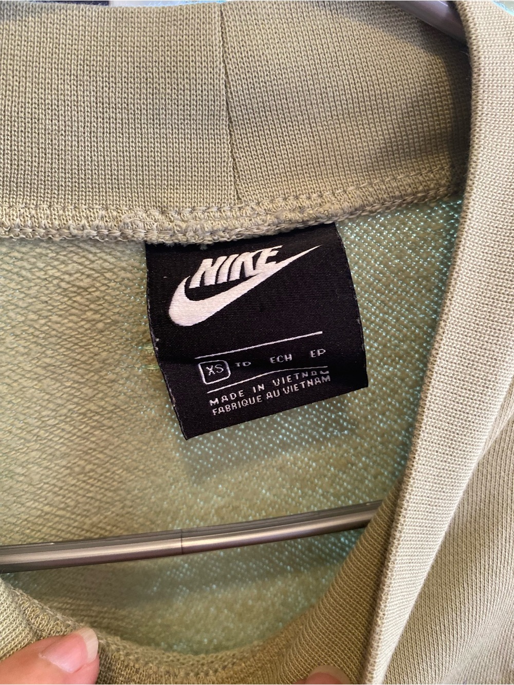 Nike Olive Green Cropped Crewneck Sweatshirt with Camo Panels - Picture 3 of 5